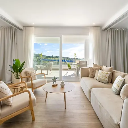 Apartment Stylish 2-bedroom In Casares