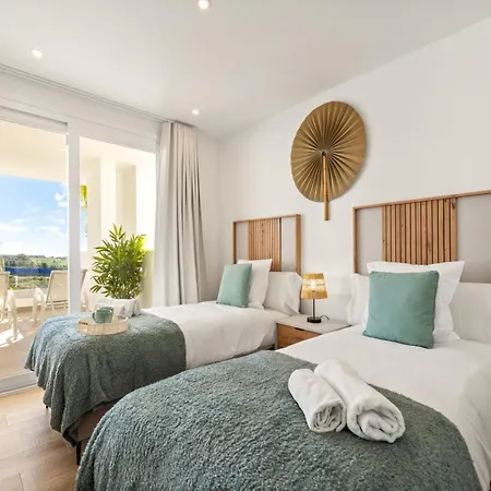 Lejlighed Stylish 2-bedroom In Casares *