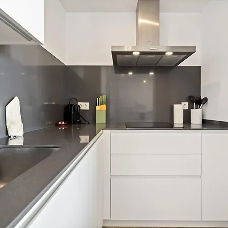 Lejlighed Stylish 2-bedroom In Casares *