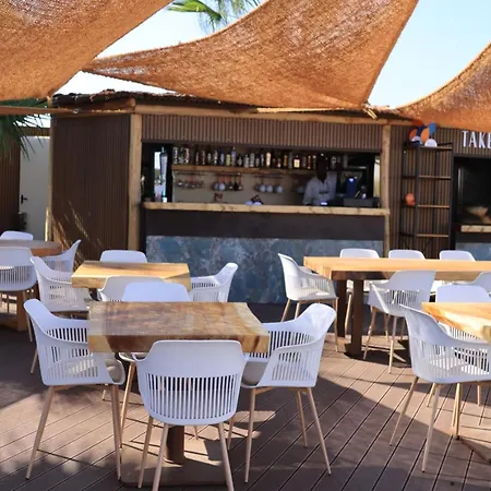Stylish 2-bedroom In Casares *