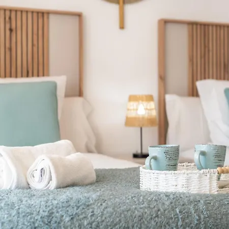 Stylish 2-bedroom In Casares Lejlighed